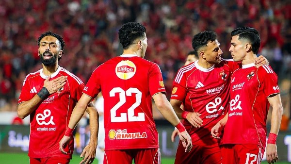 الأهلي يعلن مواجهة بادالونا الإسباني وديًّا في هذا الموعد